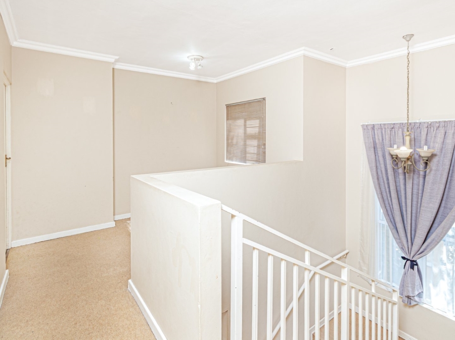 4 Bedroom Property for Sale in Caribbean Beach Club North West